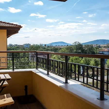 Em 2* لوزينيتس