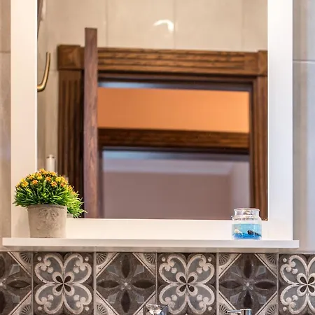 Hotel Em Lozenets