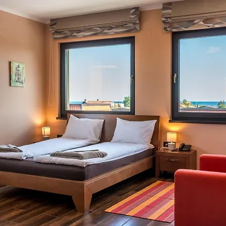 Hotel Em